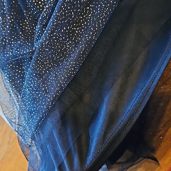 NWT Disney Minnie Mouse Girl's Long-Sleeve Black Gold Sparkles Tutu Dress Sz: 6 - Picture 7 of 8